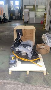 โรเตอร์แบบเอียงสำหรับรถขุดขนาดเล็กแบบหมุนและเอียงพร้อมตัวควบคุมจอยสติ๊ก - Product Image 2