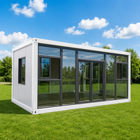 Maison conteneur préfabriquée à mur-rideau en verre, structure modulaire en acier, logement portable pour usage commercial