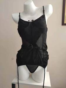 Las mejores mujeres eróticas Sexy White Suspender Push up Bra Panty Body de mujer Conjunto de lencería de encaje - Product Image 6