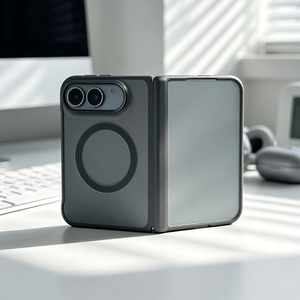 เคสโทรศัพท์แบบใสด้านรุ่น B540 สำหรับ iPhone Duo ป้องกันการกระแทก แม่เหล็กกันรอยขีดข่วน สำหรับ iPhone Duo - Product Image 1