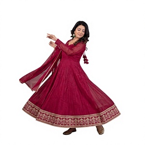 ชุดเดรส Anarkali สีแดงเลือดหมูลายดอกไม้ สำหรับฤดูร้อน แบบพรีเมียม OEM ราคาโรงงาน ชุดอินเดียดั้งเดิมสำเร็จรูปทรงกระโปรงบาน - Product Image 1