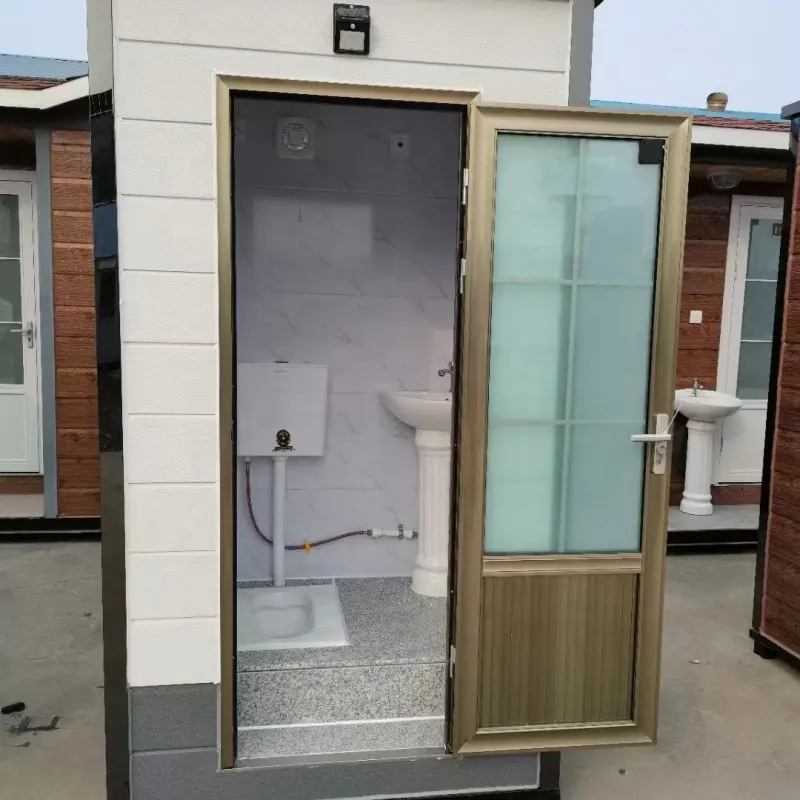 युन्टाई 1.32*1.1*2.46 मीटर आउटडोर पूर्वनिर्मित सार्वजनिक बाथरूम बिक्री के लिए सुविधाजनक पोर्टेबल मोबाइल शौचालय