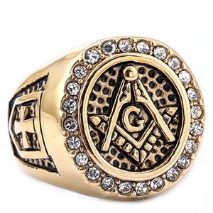 Anillo Masónico de Acero Inoxidable para Hombre, Estilo Punk Retro, con Diamantes, Cruz de los Cruzados y Escudo - Product Image 4