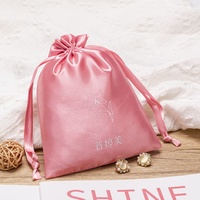 Sacs cadeaux en soie à cordon de serrage les plus vendus pour la fête des mères, pochettes en satin pour cadeaux sucrés