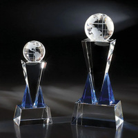 Trophée globe en cristal vierge en gros pour récompenses de reconnaissance d'entreprise