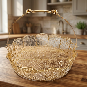Panier de rangement rond en métal avec poignée, design classique pour l'organisation de la cuisine - Product Image 5