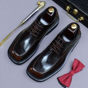 Chaussures habillées pour hommes haut de gamme faites à la main, chaussures de ville formelles en cuir de vachette, antidérapantes et confortables, chaussures Oxford de luxe de haute qualité pour hommes - Product Image 6