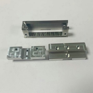 Usine de fabrication d'outils de machine-outil CNC personnalisés de haute précision / Service OEM ODM pour le traitement des pièces en acier inoxydable / aluminium / cuivre / laiton - Product Image 4