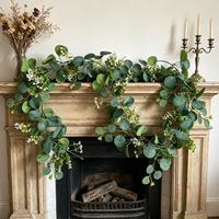 Guirlande artificielle d'eucalyptus de 180 cm, couronne de printemps artificielle, couronnes de printemps pour porte d'entrée, couronne d'été pour décoration intérieure