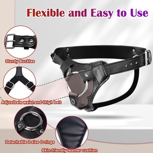 Arnés de cuero para bondage con dildo, bragas y pantalones strap-on, 100% impermeables, certificados CE, juguetes sexuales para adultos. - Product Image 3
