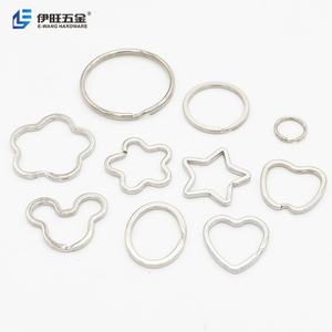 Anillos de metal planos con forma de estrella y corazón para llaveros, venta al por mayor de fábrica YIWANG - Product Image 4