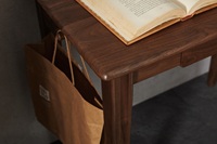 Escritorio Pequeño Moderno para Estudiantes B5163 Gorange de Madera de Nogal Negro, Escritorio de Madera Maciza para Computadora para Dormitorio, Estudio u Oficina