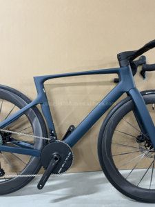 Bicicleta de Carretera 700C Shi-mano R7170 Di2 de 24 Velocidades con Frenos de Disco Hidráulicos Electrónicos, Juego de Ruedas de Carbono, Bicicleta de Carreras Profesional - Product Image 3