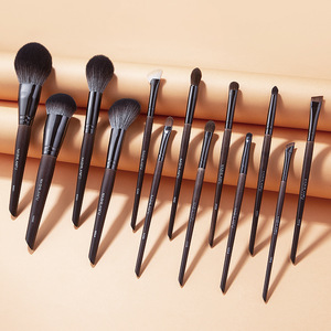 Juego de brochas de maquillaje, brocha para base, juego completo de brochas de pelo suave de animales para sombra de ojos y nariz, herramientas de belleza, brocha para polvos sueltos - Product Image 5