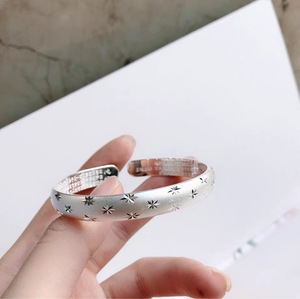 Brazalete de Aleación con Patrón Estrellado, Estilo Antiguo, <span class=keywords><strong>Sutra</strong></span> <span class=keywords><strong>del</strong></span> Corazón, Dama Noble, Vintage, Electrochapado, Abierto, Regalo para Mamá, Estilo Chino - Product Image 4