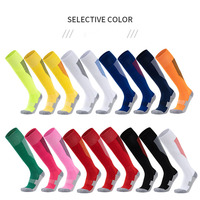 Chaussettes longues en Spandex/Nylon/Coton, nouveau design tendance, avec logo personnalisé, motif tricoté à lettres, pour le football et le sport, avec grip, collection printemps