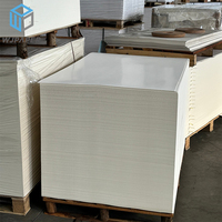 Papier offset non couché blanc cassé/ivoire/crème, sans bois, de 55 g/m² à 120 g/m² pour livres