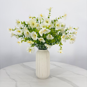 Bouquet de fleurs artificielles Ruyin en plastique PE pour la décoration intérieure et extérieure - Product Image 3