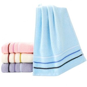 Serviette rayée 100 % coton pour le visage et le bain, douce, absorbante, séchage rapide, ne laisse pas de fibres, vente en gros fabricant - Product Image 3