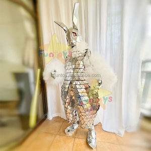 2025 अनुकूलित उच्च गुणवत्ता वाले दर्पण फेस खरगोश बन्नी कला सूट सिल्वर लेन कोस्प्ले पोशाक प्रदर्शन प्रतिभा फैशन शो - Product Image 4