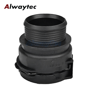 Connecteur de tuyau de radiateur automobile NW32 PA66+30%GF haute température, résistant aux produits chimiques, compatible avec le raccord VDA, système de refroidissement élevé - Product Image 4