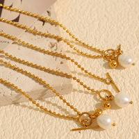 Collier pendentif pour femme étanche avec fermoir OT, chaîne de clavicule en perles, sans ternissement, luxe léger, conforme aux normes EU Reach et US CPSIA