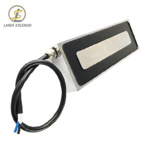 部品の取り扱いのためのカスタマイズされた正方形の<span class=keywords><strong>DC</strong></span>電磁磁石12ボルト24V500KG長方形のリフティング電磁磁石 - Product Image 4