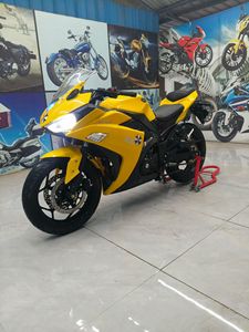 Motocyclettes d'occasion, style Yamaha R3, motos sportives 400cc, motos de course, haute performance, prix abordable - Product Image 5