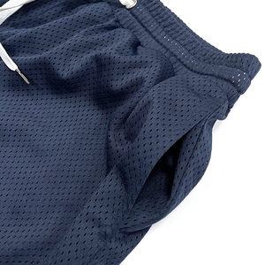 กางเกงขาสั้นบาสเก็ตบอลตาข่ายระบายอากาศได้ดีกางเกงขาสั้นบาสเก็ตบอลขนาดใหญ่แบบสตรีทคลาสสิกตามสั่ง - Product Image 3