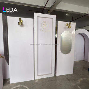 Nuevo Set de Decoración de Fondo de PVC Blanco LEDA para Bodas, Eventos Nupciales y Fiestas - Product Image 2