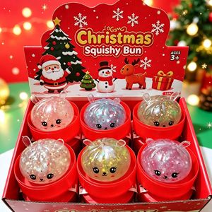 ของเล่นบีบกวางน่ารัก กลิ่นมอลโทส สำหรับงานคริสต์มาส ขนาด 8.5 ซม. ประดับกลิตเตอร์ บีบได้ ยืดหยุ่น เนื้อเจลลี่ ของขวัญแปลกใหม่ - Product Image 4
