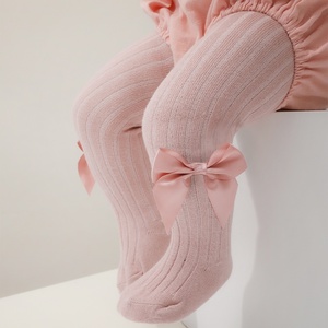 Collants de couleur unie printemps automne pas chers collants décontractés pour filles de 0 à 3 ans avec nœud à sangle serrée - Product Image 2