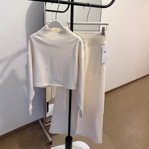 <span class=keywords><strong>Pantaloni</strong></span> Sportivi Casual da Donna <span class=keywords><strong>Bianchi</strong></span> con Gamba Larga, Vita Media e Coulisse, in Maglia con Patchwork, per Autunno - Product Image 4