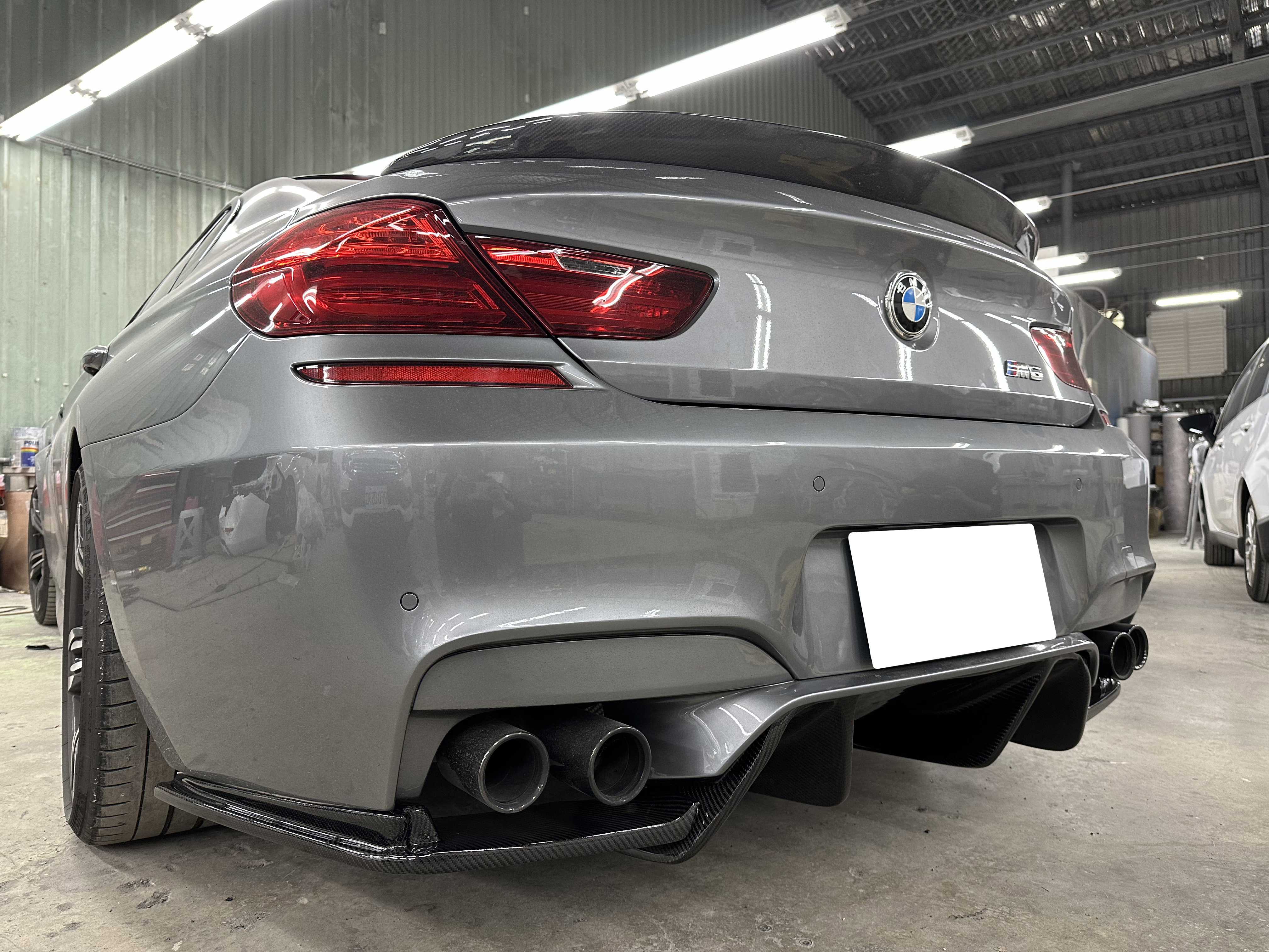 bmw f06 m6 carbon fiber rear diffuser