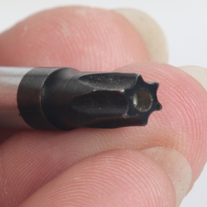 Manico per Cacciavite Fai-da-Te con Finitura Opaca, Forma a Stella, Esagonale con Foro, T20 T15 T10 T25, Magnetico e Isolato, Manico Lungo - Product Image 6