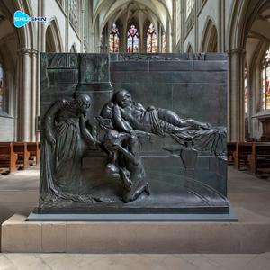 Pannello Scultura in Bronzo Personalizzato Grande con Rilievo di Figure Religiose Angelo Santo Biblico - Product Image 4