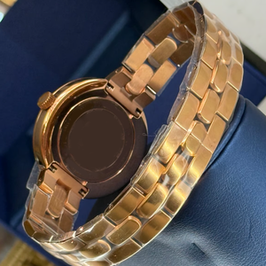 <span class=keywords><strong>Montre</strong></span>-bracelet de luxe en acier inoxydable pour femme, cadran doré en moissanite, multifonctionnelle, étanche, avec cristaux <span class=keywords><strong>Swarovski</strong></span>, vente en gros - Product Image 6