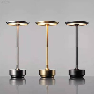 Led có thể sạc lại bảng đèn cảm ứng chuyển đổi không dây bảng đèn cho bar phòng khách nhà hàng trang trí nội thất không dây pin bàn ánh sáng - Product Image 1
