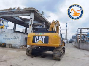 Excavadora Caterpillar 329DL de 20 Toneladas de Segunda Mano con Motor, Bomba y Videoinspección Incluidos - Product Image 2
