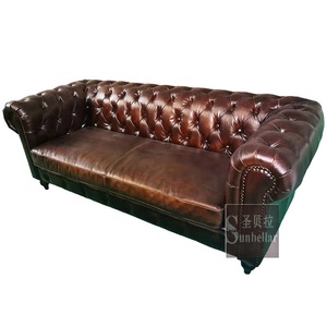 Divano in pelle chesterfield di lusso su misura 3 posti antichi in vera pelle in vera pelle arredo soggiorno divano letto - Product Image 1