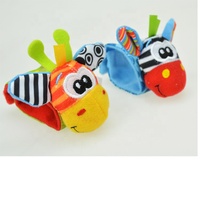 Chaussettes décontractées d'hiver pour bébés et tout-petits, antidérapantes, respirantes, écologiques, à motif animalier, avec hochets et bracelet - Design personnalisé
