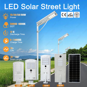 Lampadaire solaire LED en aluminium certifié RoHS, étanche IP65, 80W, 5000K, personnalisé en usine - Product Image 2