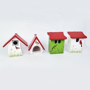 Conception personnalisée Maison d'oiseau en bois coloré écologique Nichoir suspendu Nid d'oiseau Nichoir en bois pour la décoration extérieure du jardin Patio - Product Image 6