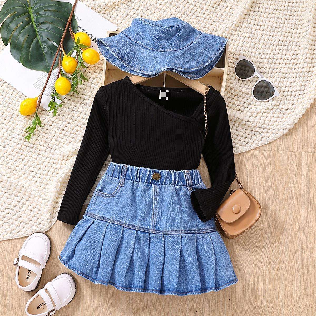 Shop Our Hot Sale Spring Autumn Baby Clothes Suit for Girls