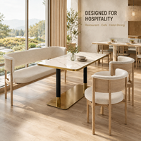 Banc scandinave avec revêtement en bouclette et fauteuils pour restaurant, ensemble de sièges à structure en bois avec table en pierre pour café