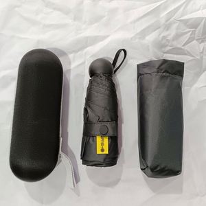Parapluie pliant 5 sections personnalisé avec logo, protection UV, cadeau d'affaires, mini compact, portable 6K, étui en EVA, poignée en plastique, revêtement noir, idéal comme cadeau - Product Image 3