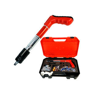 Cloueuse pneumatique 1/4 pouce, tout acier, pour installation de luminaires de plafond, avec cordon - Product Image 1