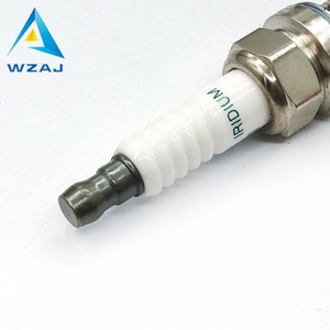 Bougies d'allumage FK20HBR11 Iridium Flame Tip pour moteur essence Toyota Lexus - Product Image 4