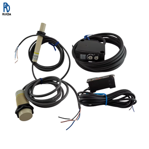 Capteurs de proximité inductifs E2B-M18KN16-WP-C1 2M E2B, capteur de proximité Keyence LV-NH32 LV-N11, tête de capteur laser compatible - Product Image 1