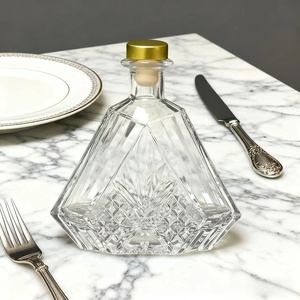 Botella de Licor de 200 ml al por Mayor, Botella de Vidrio Transparente para Whisky, <span class=keywords><strong>Vodka</strong></span>, Tequila, Brandy, Ginebra, Logotipo Personalizado, Suministro Directo de Fábrica - Product Image 3